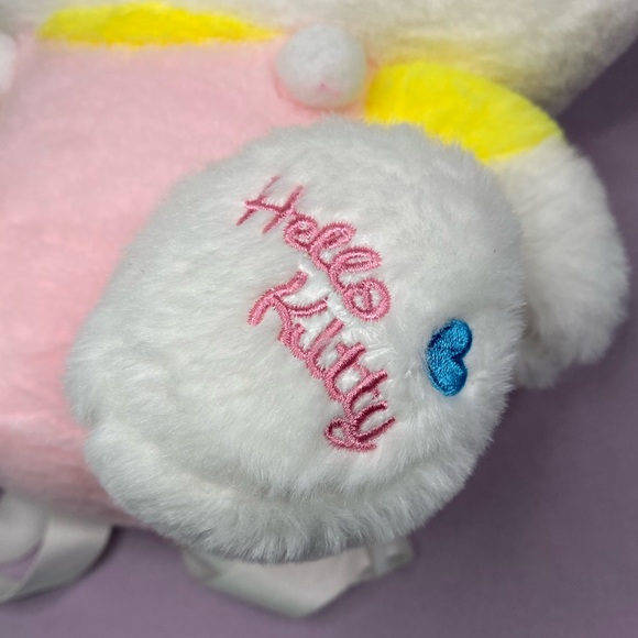 ‼️CLEARANCE‼️ 🩷🐱 Plush Hello Kitty Backpack - Picture 2 of 9